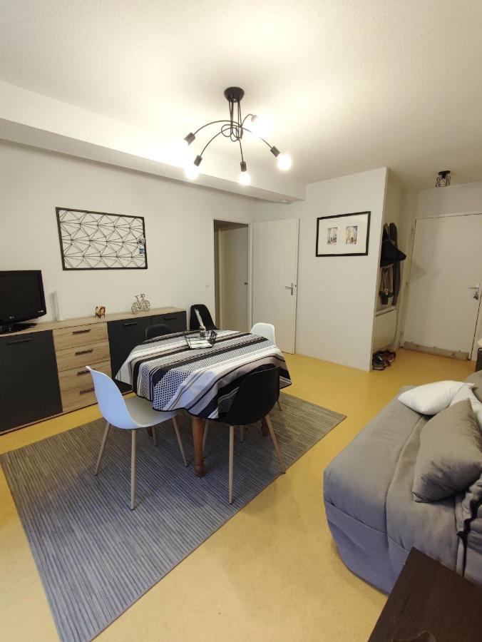 Grand Appartement En Rdc Vallee De กอมปอง ภายนอก รูปภาพ